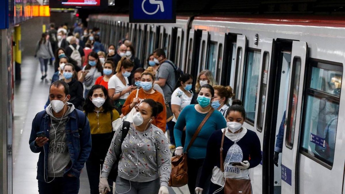 SUPRESSIÓ DE LA MASCARETA EN EL TRANSPORT PÚBLIC. UNES REFLEXIONS.