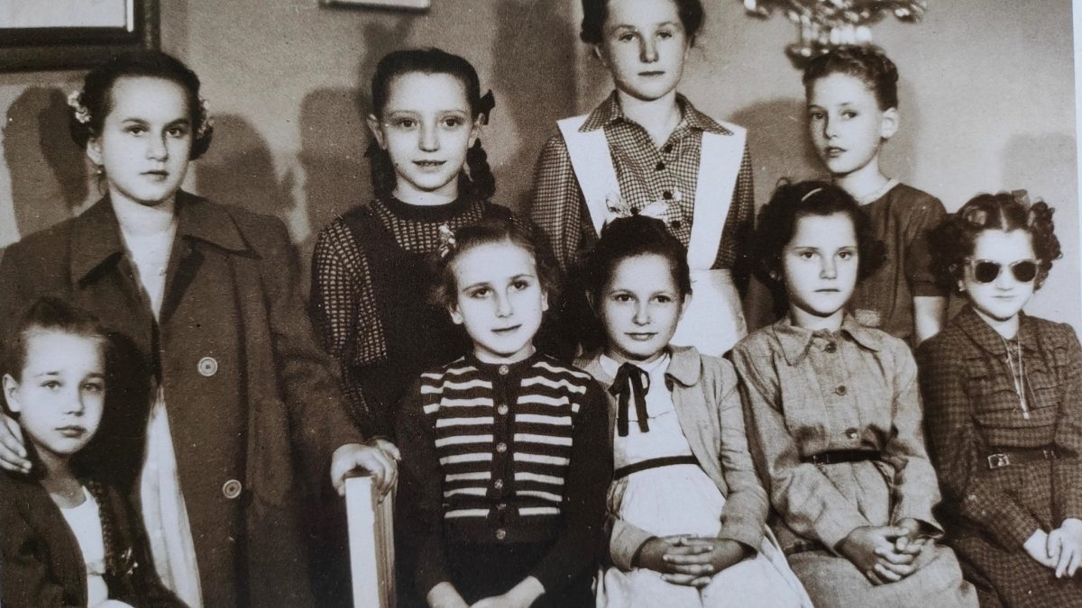 CAPTIVES DE L’AMOR I DE LA GUERRA. Valls, 1950
