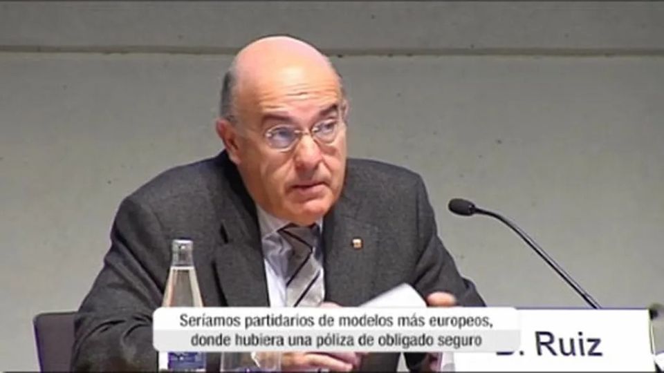LA GRAN RETALLADA A SANITAT DEL CONSELLER BOI RUIZ I GARCIA (2011)